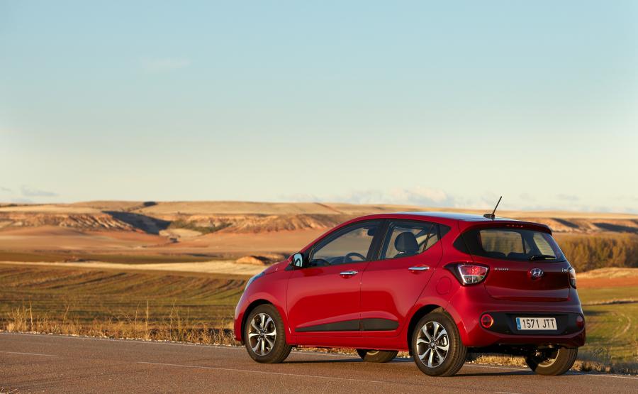  Hyundai i10 2016 года  (фото 22 из 42)